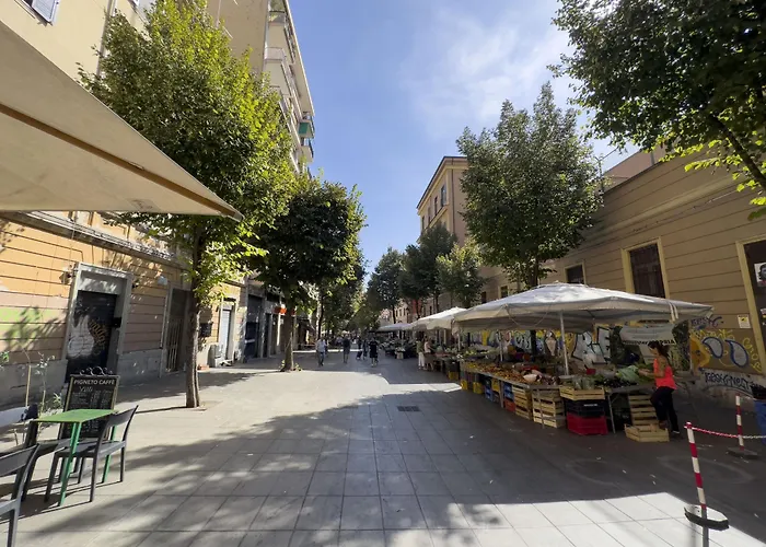 Lovely In Hip And Vibrant Pigneto * Rome